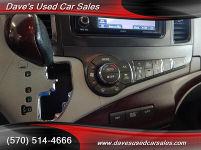 2014 Toyota Sienna XLE 8-Passenger   - Photo 19 - Wyoming, PA 18644