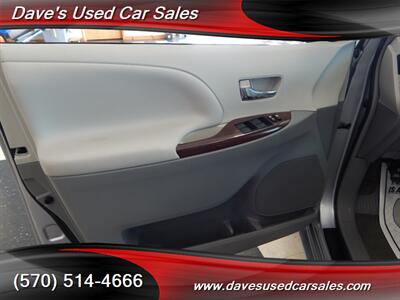 2014 Toyota Sienna XLE 8-Passenger   - Photo 10 - Wyoming, PA 18644