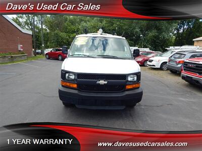 2011 Chevrolet Express Cargo 2500   - Photo 2 - Wyoming, PA 18644