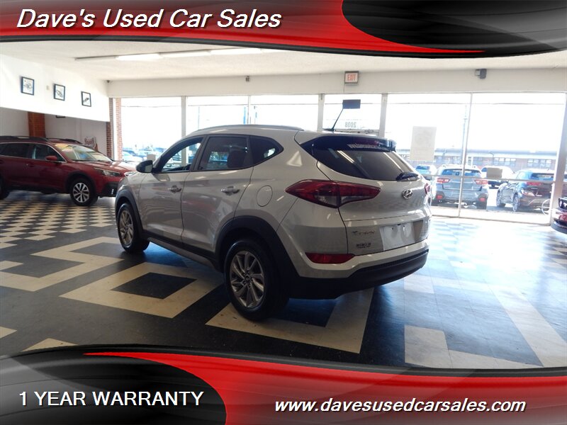 2017 Hyundai Tucson SE photo 4