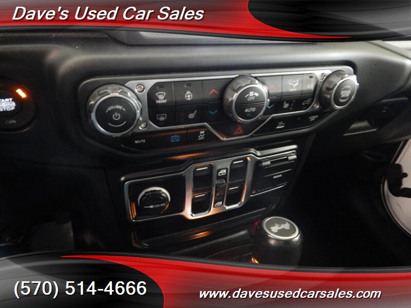 2021 Jeep Wrangler Unlimited Sahara 4xe   - Photo 12 - Wyoming, PA 18644