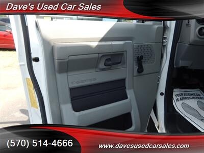 2016 Ford E-Series Van VAN  16 ft box truck - Photo 9 - Wyoming, PA 18644