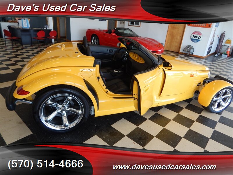 2002 Chrysler Prowler   - Photo 30 - Wyoming, PA 18644