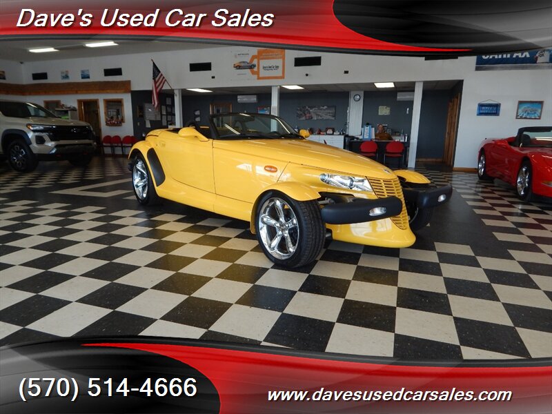 2002 Chrysler Prowler   - Photo 11 - Wyoming, PA 18644