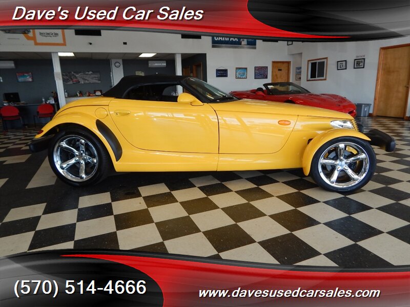 2002 Chrysler Prowler   - Photo 4 - Wyoming, PA 18644