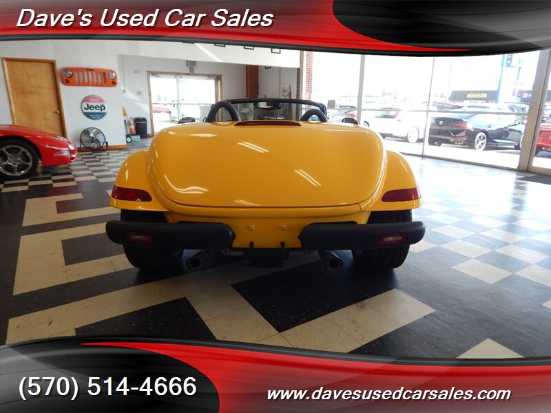 2002 Chrysler Prowler   - Photo 14 - Wyoming, PA 18644