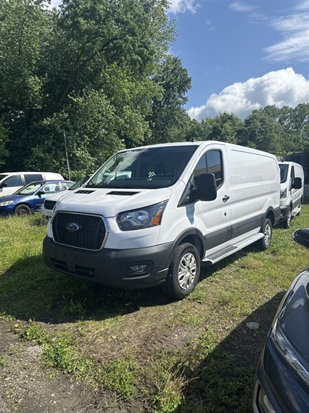 2023 Ford Transit 250 - Photo 1 - Wyoming, PA 18644
