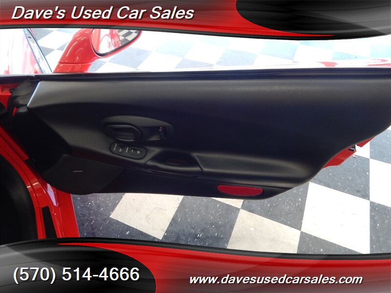 1999 Chevrolet Corvette   - Photo 31 - Wyoming, PA 18644