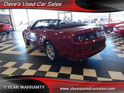 2014 Ford Mustang V6   - Photo 7 - Wyoming, PA 18644