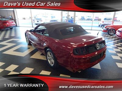 2014 Ford Mustang V6   - Photo 33 - Wyoming, PA 18644