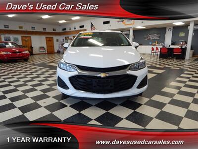 2019 Chevrolet Cruze LS   - Photo 2 - Wyoming, PA 18644