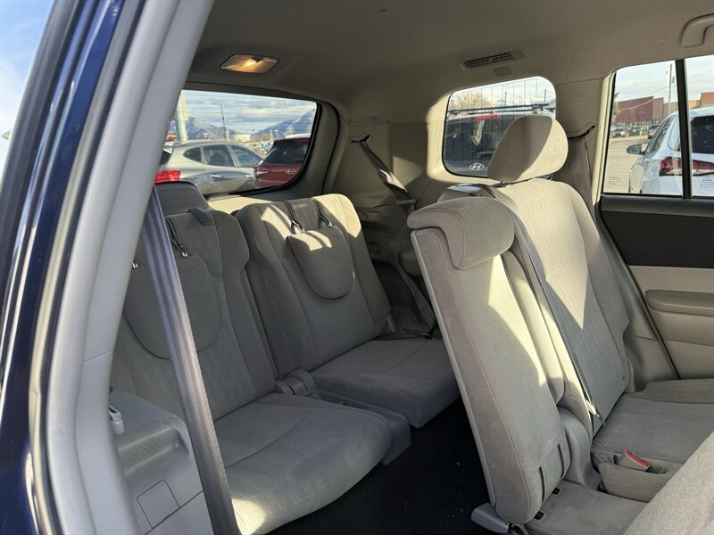 2013 Toyota Highlander 4WD V6 - Photo 11 - Roy, UT 84067