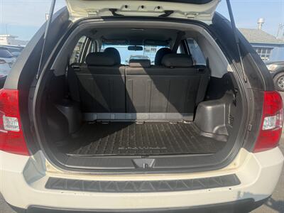 2010 Kia Sportage LX   - Photo 9 - Roy, UT 84067