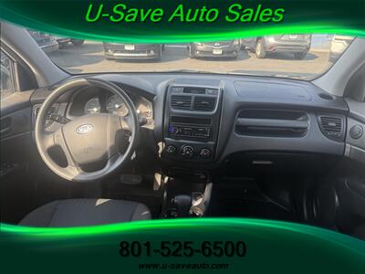 2010 Kia Sportage LX   - Photo 14 - Roy, UT 84067