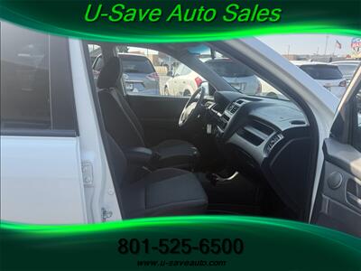 2010 Kia Sportage LX   - Photo 10 - Roy, UT 84067