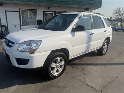2010 Kia Sportage LX   - Photo 2 - Roy, UT 84067
