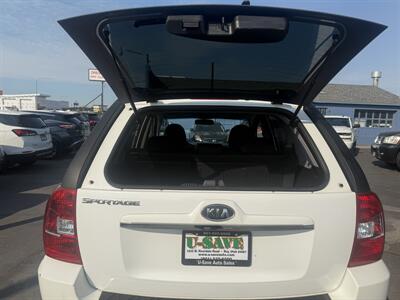 2010 Kia Sportage LX   - Photo 10 - Roy, UT 84067