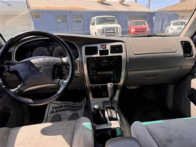 2001 Toyota 4Runner SR5   - Photo 5 - Roy, UT 84067