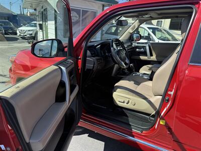 2014 Toyota 4Runner Limited   - Photo 9 - Roy, UT 84067