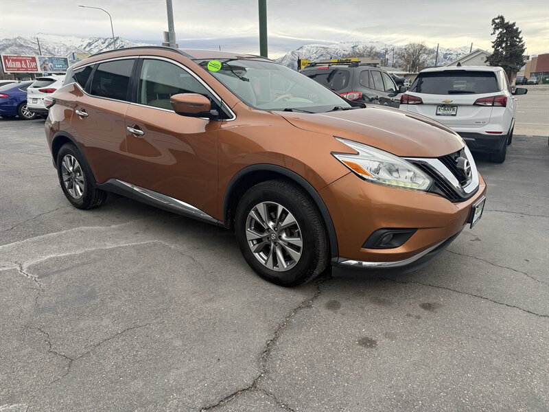 2016 Nissan Murano SV - Photo 2 - Roy, UT 84067