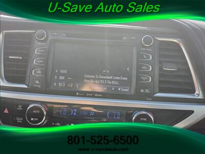 2016 Toyota Highlander Limited Platinum   - Photo 20 - Roy, UT 84067