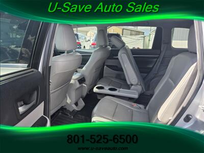 2016 Toyota Highlander Limited Platinum   - Photo 11 - Roy, UT 84067