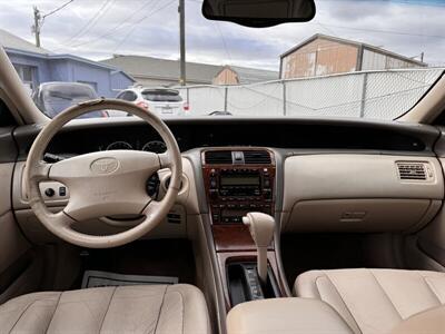 2000 Toyota Avalon XL   - Photo 7 - Roy, UT 84067