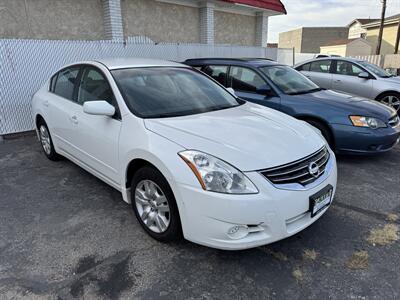 2012 Nissan Altima 2.5   - Photo 2 - Roy, UT 84067