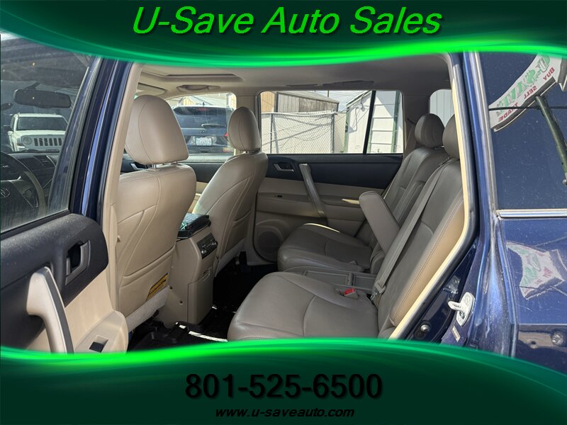 2012 Toyota Highlander - Photo 10 - Roy, UT 84067