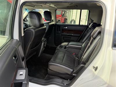 2009 Ford Flex SEL - Photo 12 - Roy, UT 84067