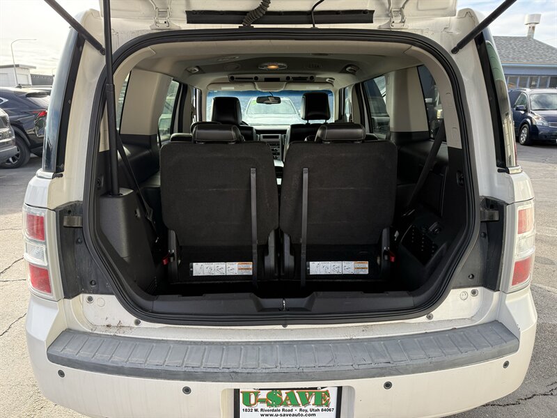 2009 Ford Flex SEL - Photo 14 - Roy, UT 84067