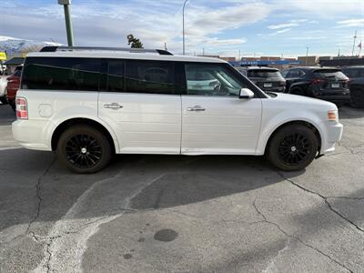 2009 Ford Flex SEL - Photo 9 - Roy, UT 84067