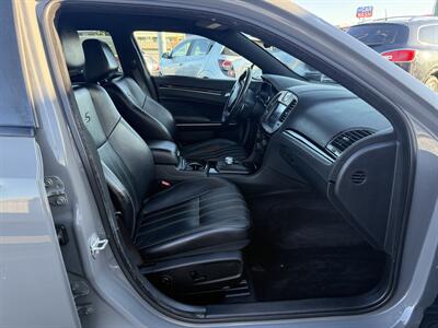 2018 Chrysler 300 Series S   - Photo 9 - Roy, UT 84067