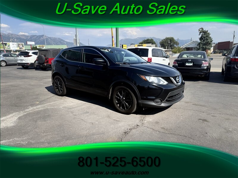 2017 Nissan Rogue Sport S - Photo 4 - Roy, UT 84067