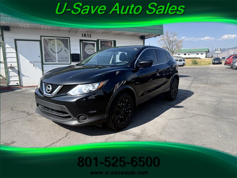 2017 Nissan Rogue Sport S   - Photo 1 - Roy, UT 84067