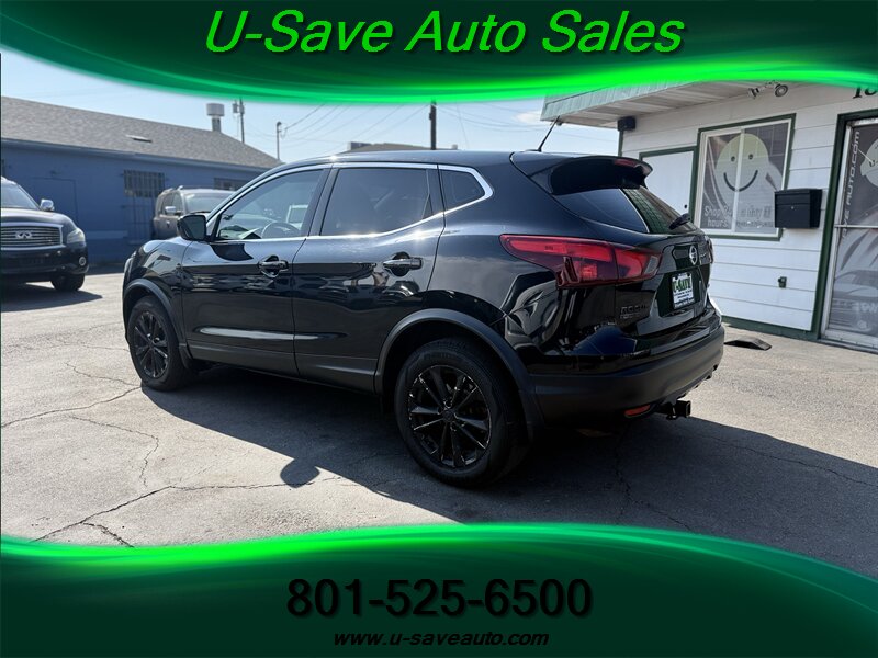 2017 Nissan Rogue Sport S - Photo 8 - Roy, UT 84067