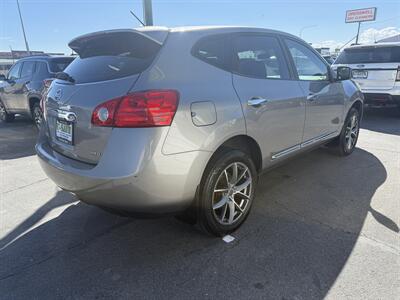 2011 Nissan Rogue SV - Photo 5 - Roy, UT 84067