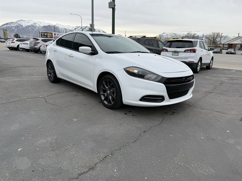 2016 Dodge Dart SE  