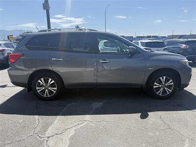 2018 Nissan Pathfinder SV   - Photo 8 - Roy, UT 84067