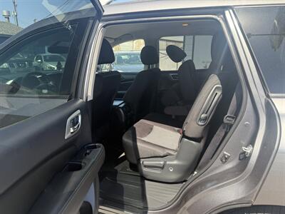 2018 Nissan Pathfinder SV   - Photo 12 - Roy, UT 84067