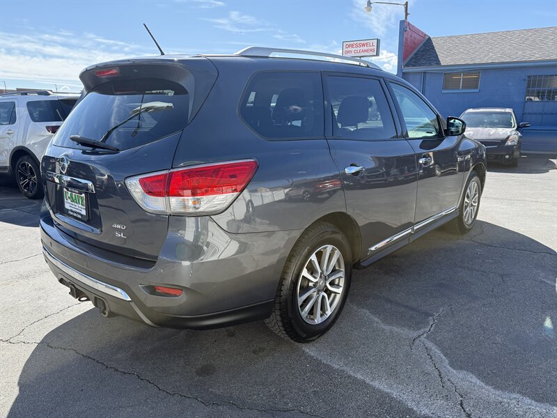 2013 Nissan Pathfinder SL   - Photo 7 - Roy, UT 84067