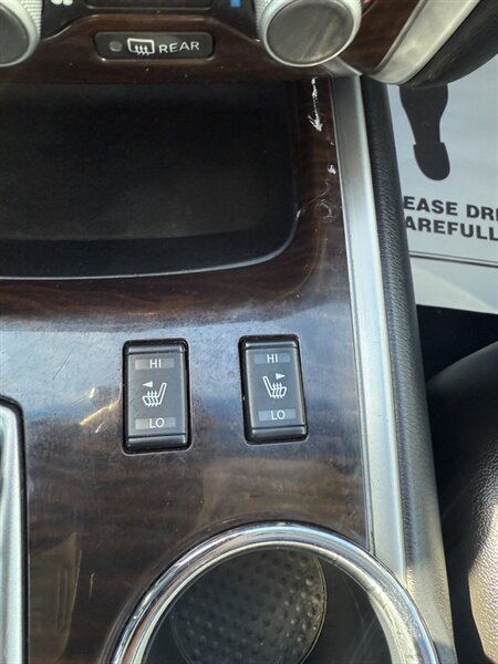 2013 Nissan Pathfinder SL   - Photo 13 - Roy, UT 84067