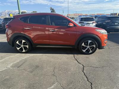2016 Hyundai TUCSON LIMITED   - Photo 14 - Roy, UT 84067