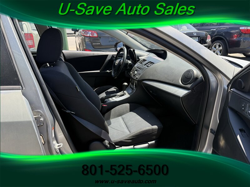 2010 Mazda Mazda3 i Sport - Photo 11 - Roy, UT 84067