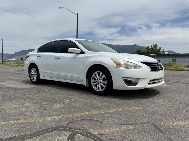 2014 Nissan Altima 2.5 SL - Photo 2 - Roy, UT 84067