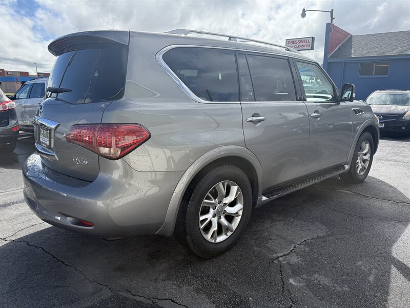 2012 INFINITI QX56   - Photo 7 - Roy, UT 84067