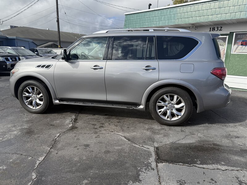 2012 INFINITI QX56   - Photo 4 - Roy, UT 84067