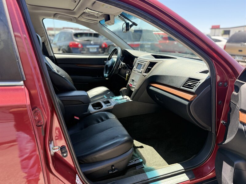 2014 Subaru Outback 2.5i Limited - Photo 24 - Roy, UT 84067