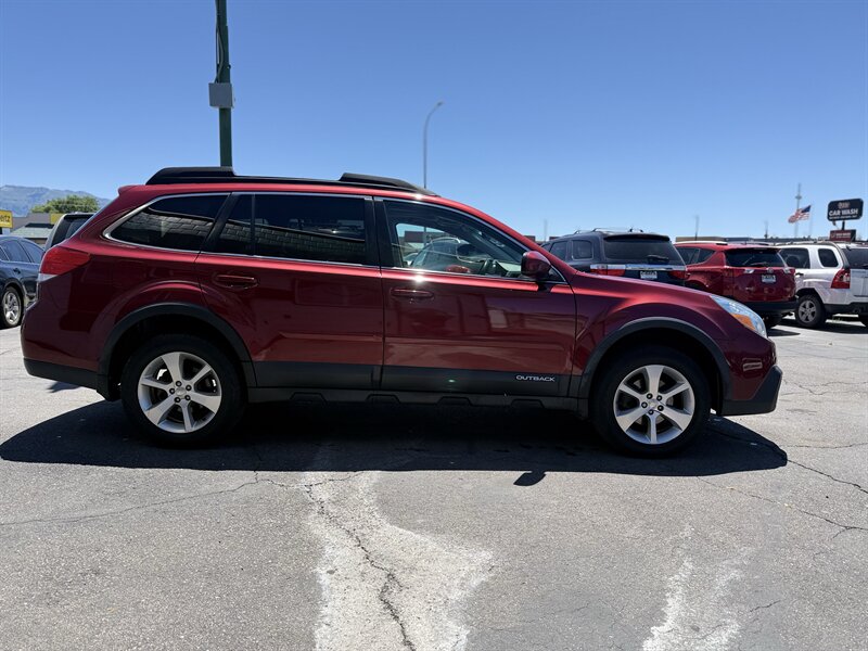 2014 Subaru Outback 2.5i Limited - Photo 10 - Roy, UT 84067