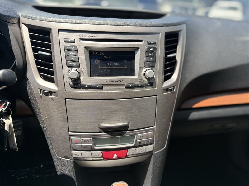 2014 Subaru Outback 2.5i Limited - Photo 29 - Roy, UT 84067